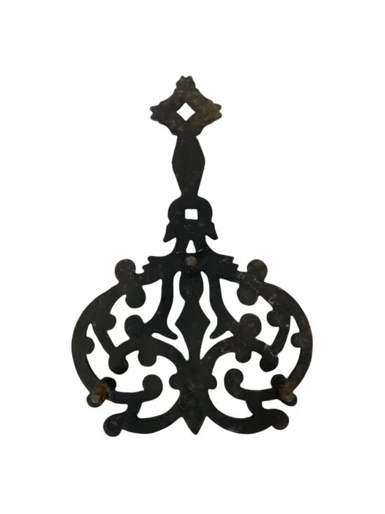 Vintage Cast Iron Kitchen Trivet Black Key Shaped Farmhouse Wall Decor Hot Pad - Picture 4 of 6